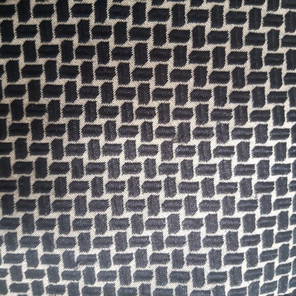 Emporio Armani Silk Men's Tie, White with Black Pattern - Picture 12 of 12